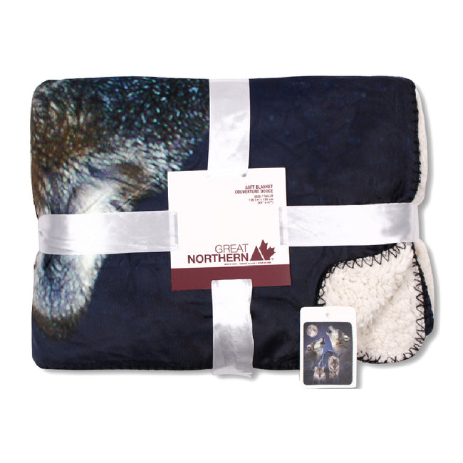 Great Northern Wild Collection Wolves Sherpa Blanket Throw